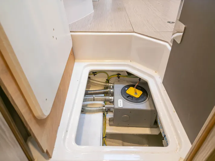  Yacht Photos Pics Azimut Atlantis 45 yacht interior compartment, showcasing 2020 model's technical equipment.