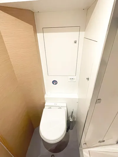 Out Of The Woods Yacht Photos Pics 