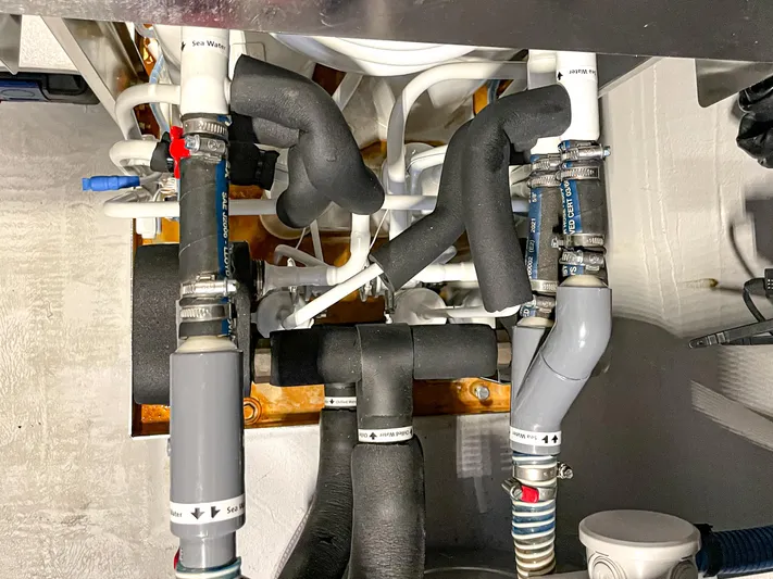 Out Of The Woods Yacht Photos Pics 