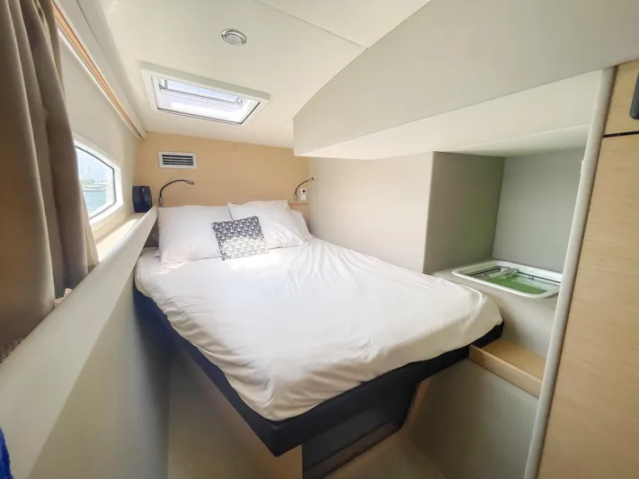 Out Of The Woods Yacht Photos Pics 