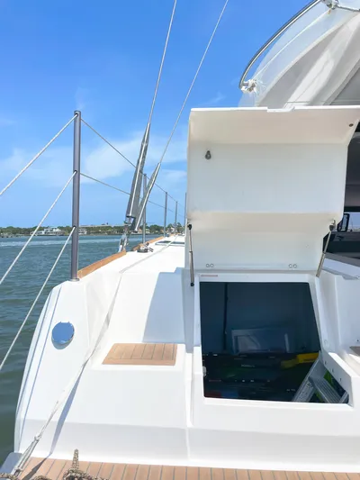 Out Of The Woods Yacht Photos Pics 