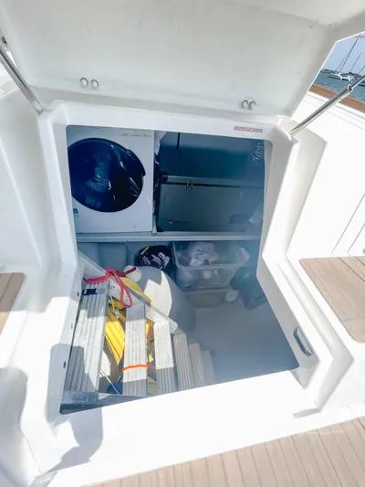 Out Of The Woods Yacht Photos Pics 