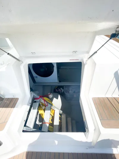 Out Of The Woods Yacht Photos Pics 