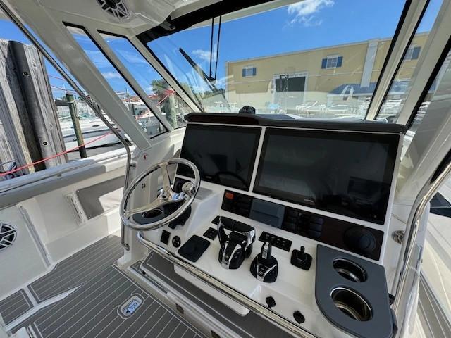 2022 Pursuit S 428 Center Console for sale - YachtWorld