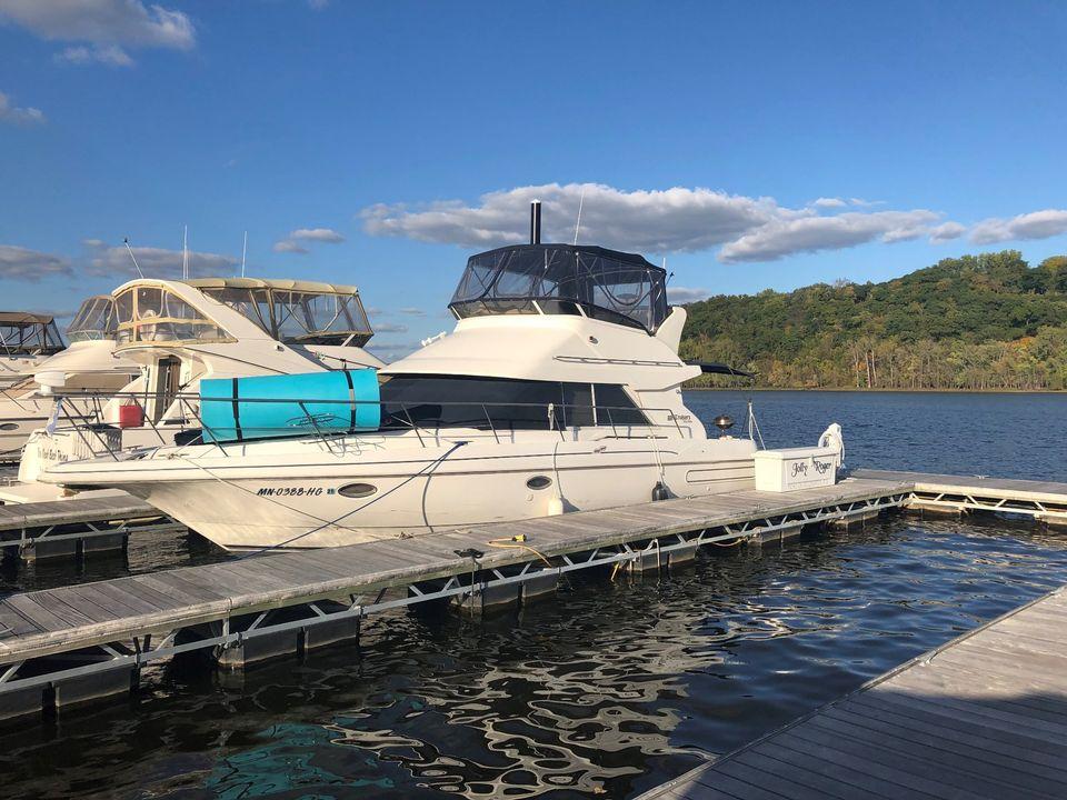 1997-cruisers-yachts-3585-flybridge-yachts-moteur-vendre-yachtworld