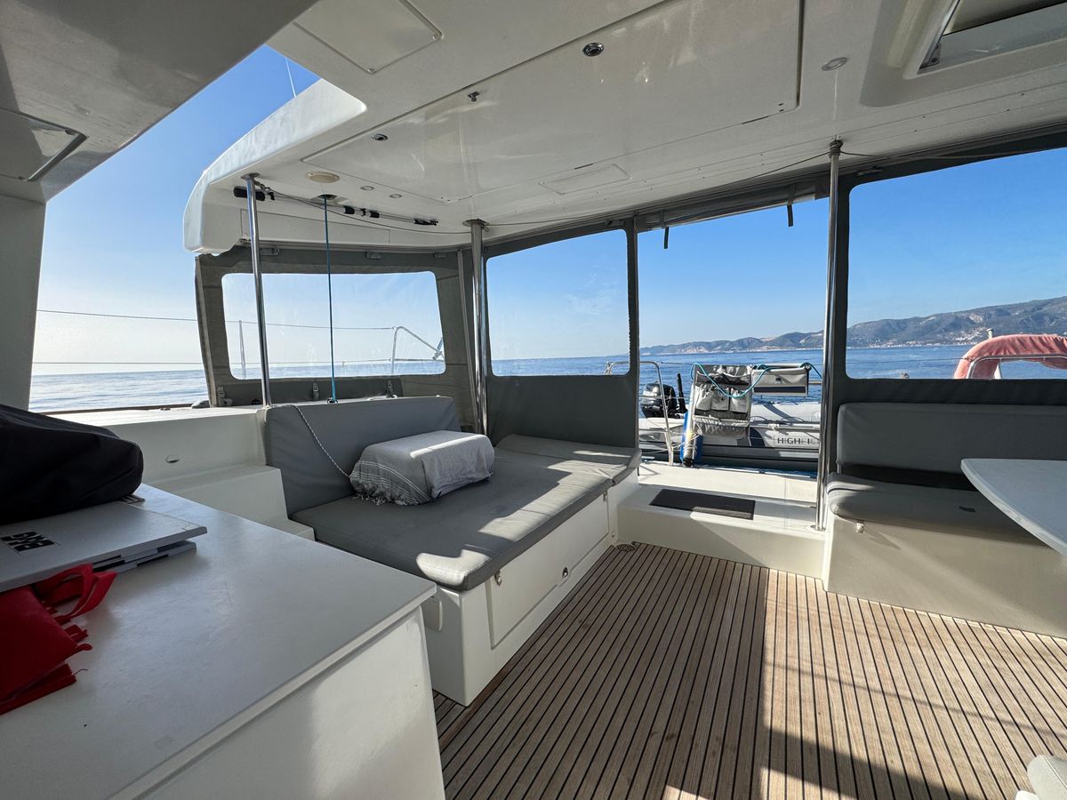2011 Lagoon 45 