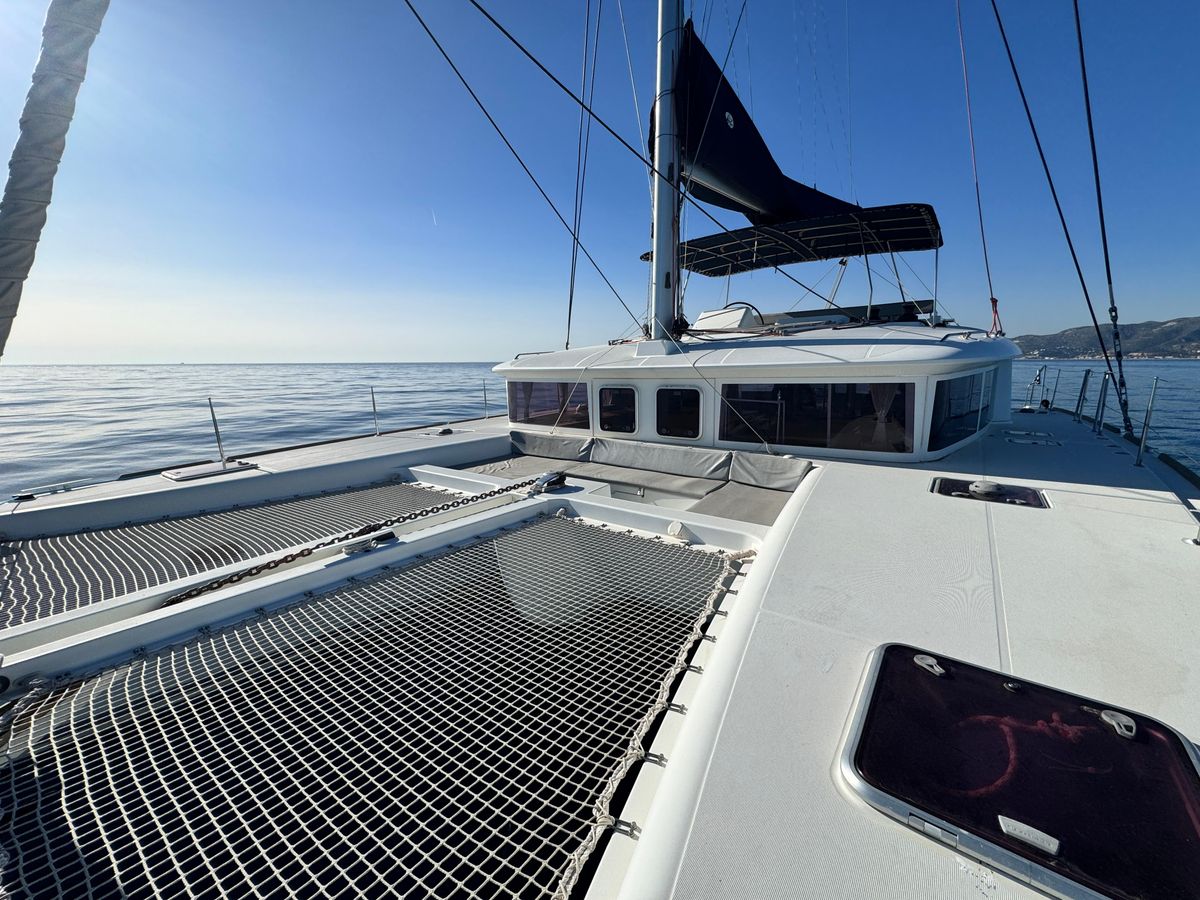 2011 Lagoon 45 