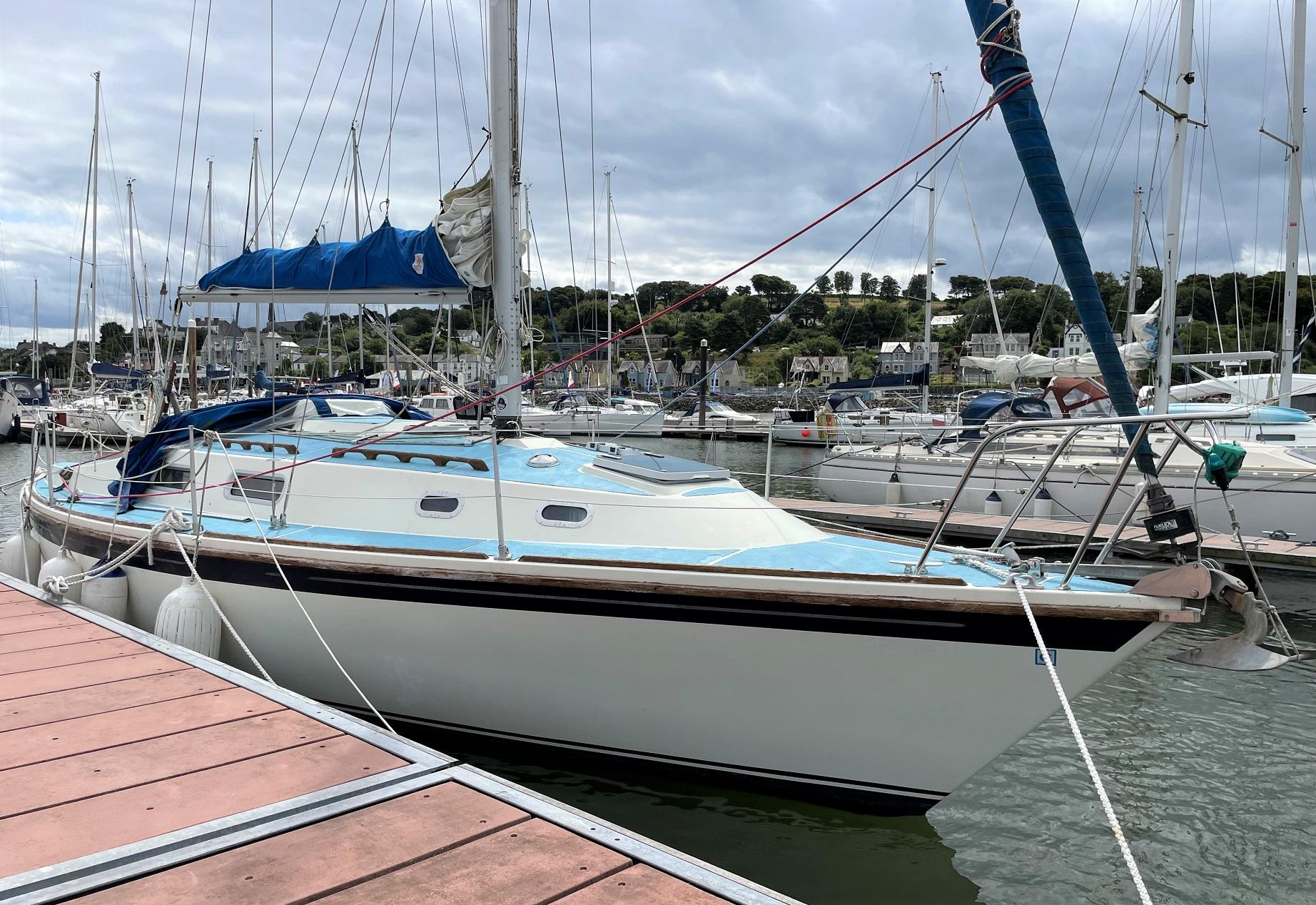 Westerly Fulmar 32 | 10m | 1986 | Boats and Outboards