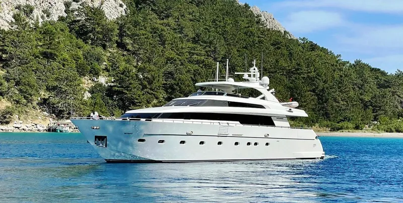 Sunray II Yacht Photos Pics 