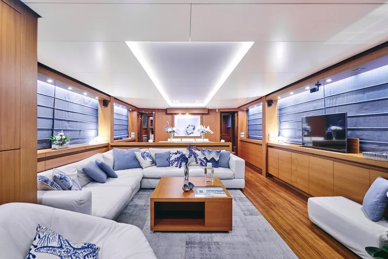 Sunray II Yacht Photos Pics Sanlorenzo SL88