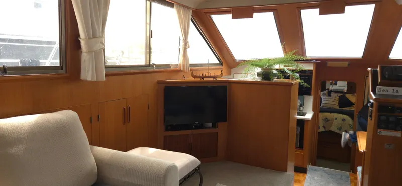 Barnacle Betsy Yacht Photos Pics 