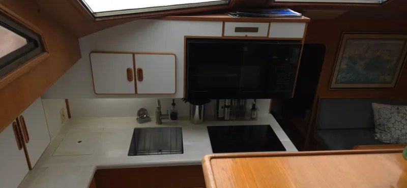 Barnacle Betsy Yacht Photos Pics 