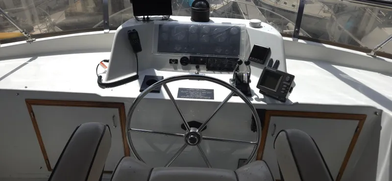 Barnacle Betsy Yacht Photos Pics 