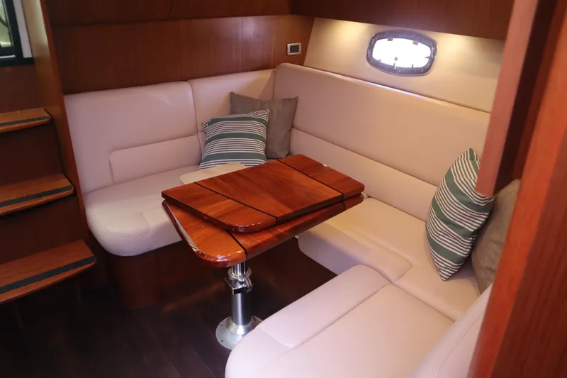 Fifth Case Yacht Photos Pics 