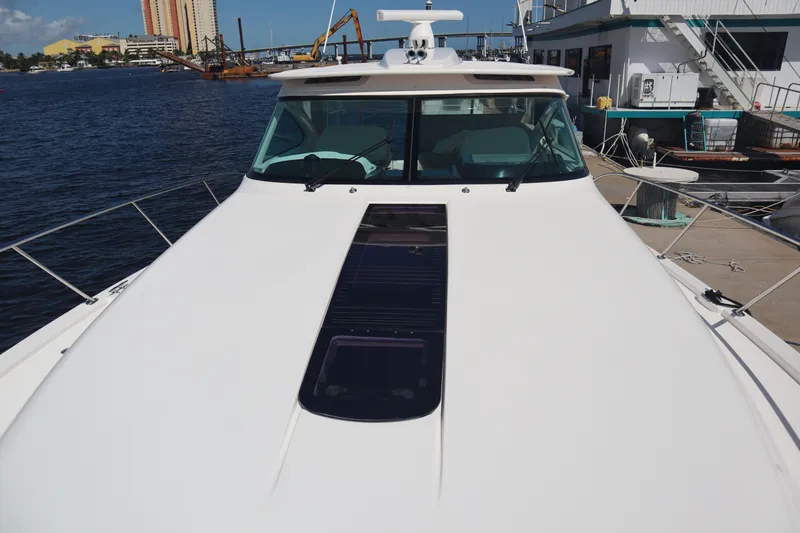 Fifth Case Yacht Photos Pics 