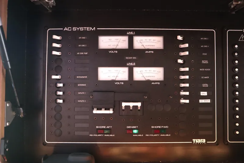 Fifth Case Yacht Photos Pics 