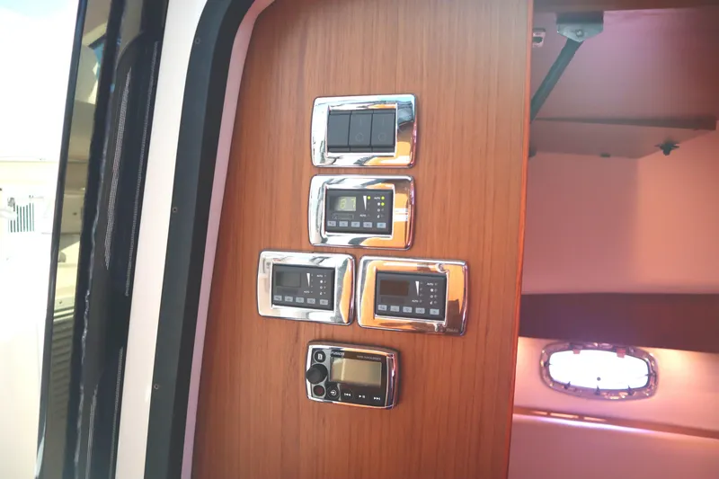 Fifth Case Yacht Photos Pics 