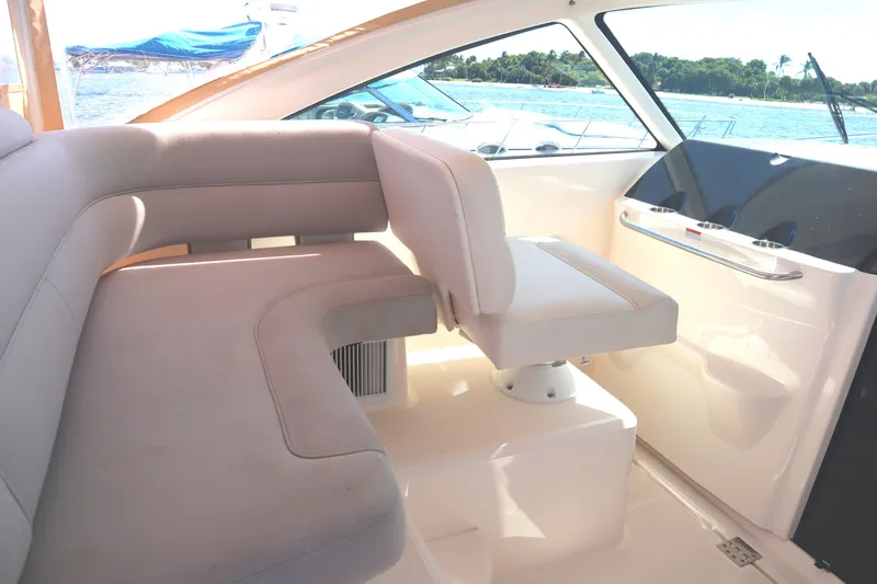 Fifth Case Yacht Photos Pics 