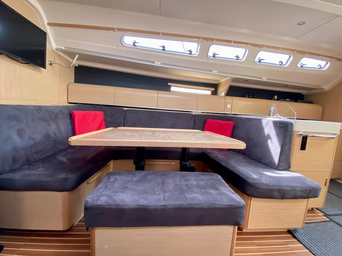 2018 Dehler 48 