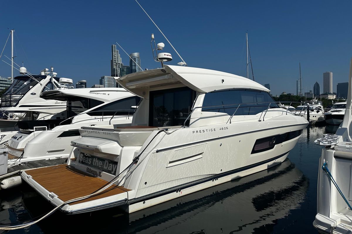 2018 Prestige 46 
