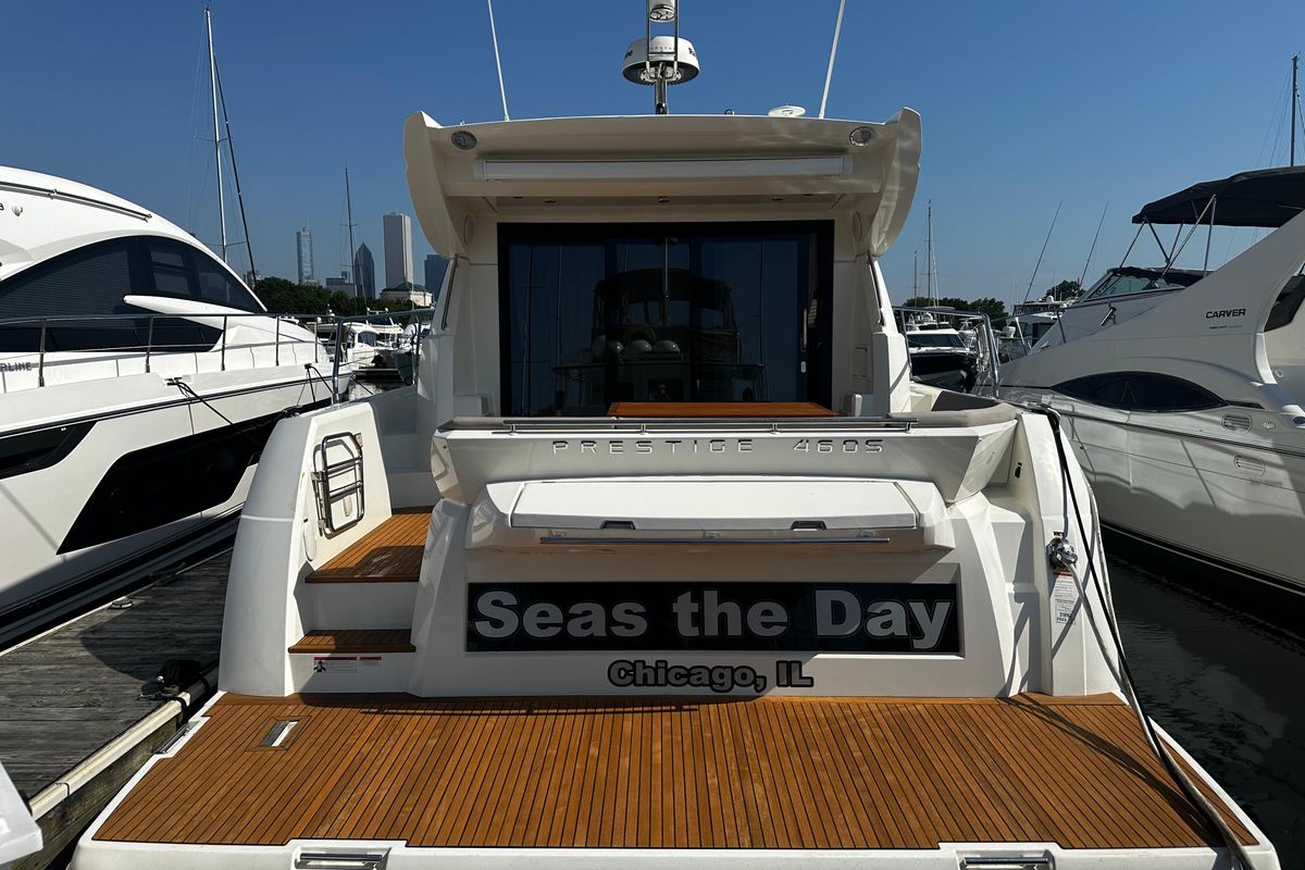 2018 Prestige 46 