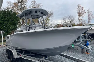 Sea Pro 222 Center Console