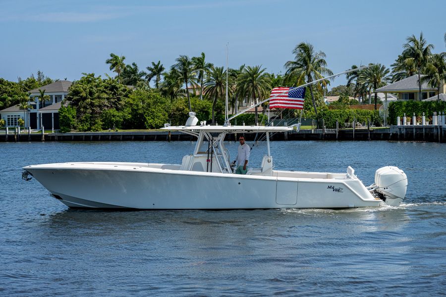 2016 SeaVee 37