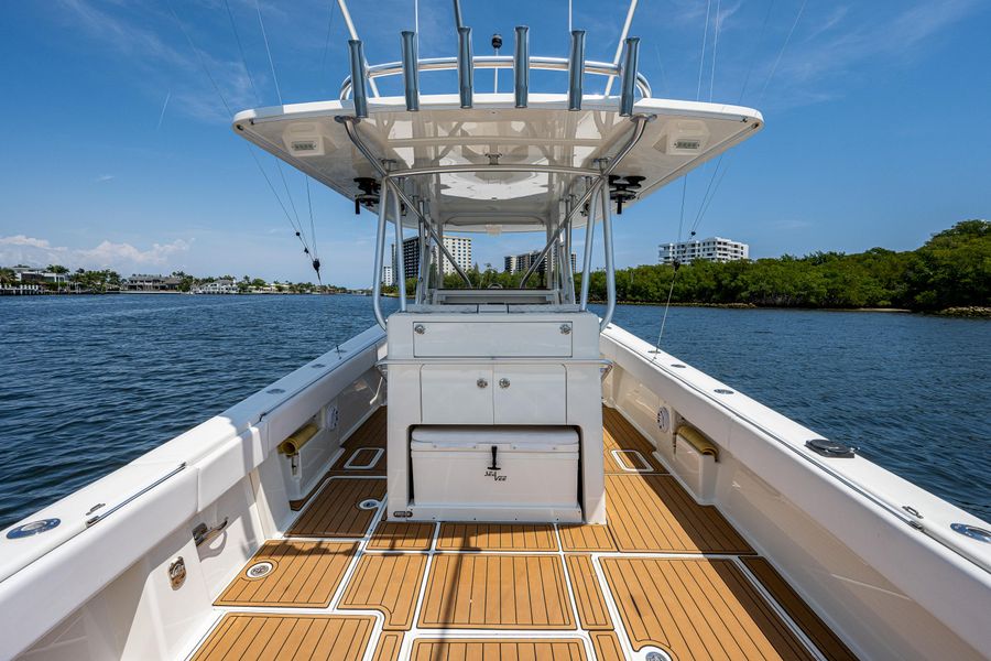 2016 SeaVee 37