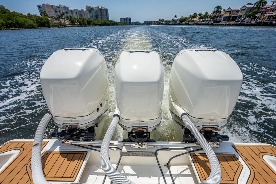 2016 SeaVee 37