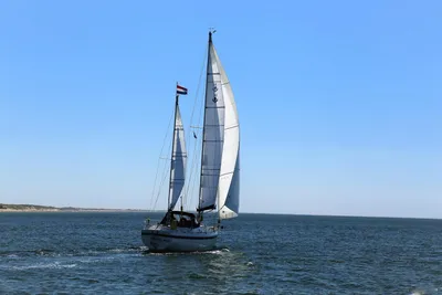 1983 Contest 32CS Ketch