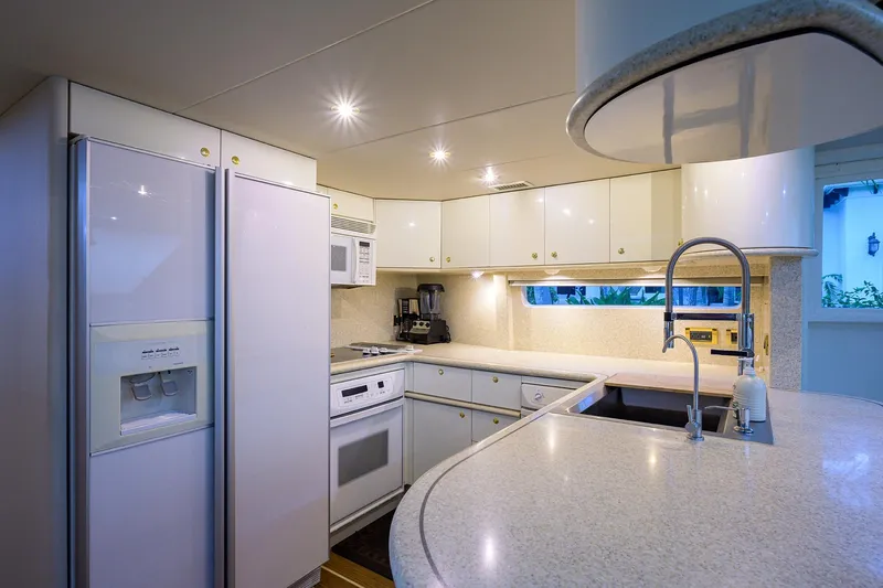 Lost Texan Yacht Photos Pics Lazzara 80 LOST TEXAN - Galley Counters & Fridge