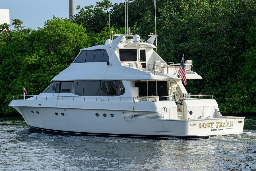 1998 Lazzara 80 Motoryacht