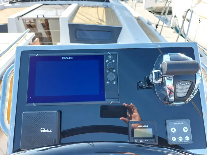 "big Louise" Yacht Photos Pics 