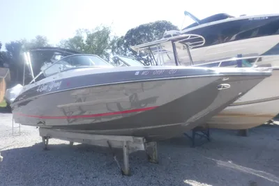 Regal 2520 FasDeck