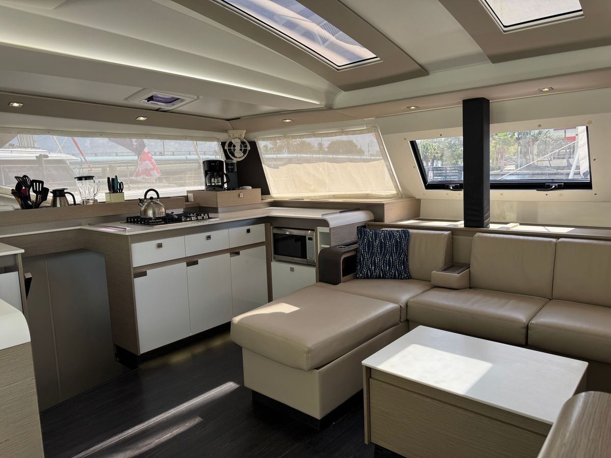 2021 Fountaine Pajot 45 