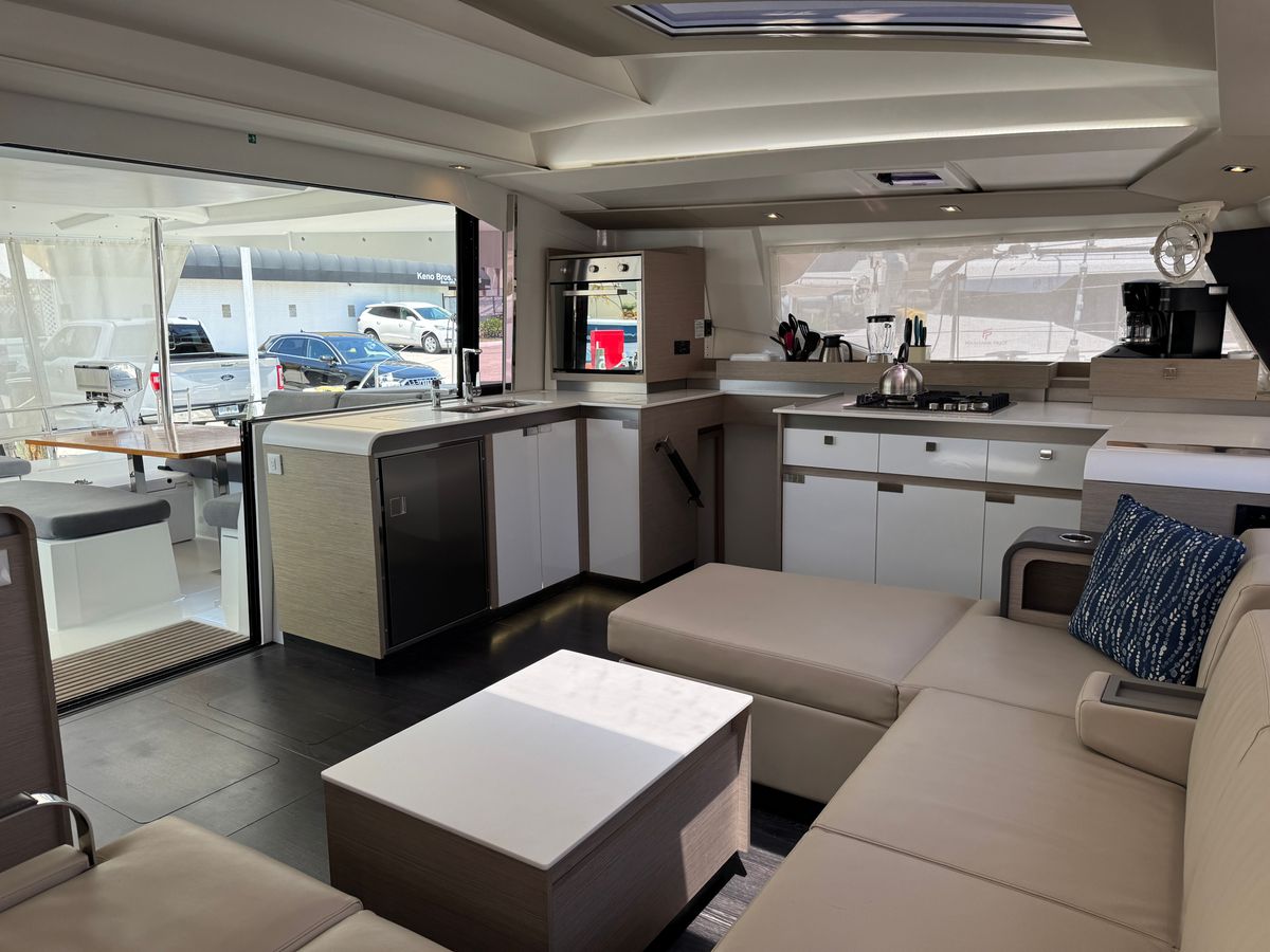 2021 Fountaine Pajot 45 