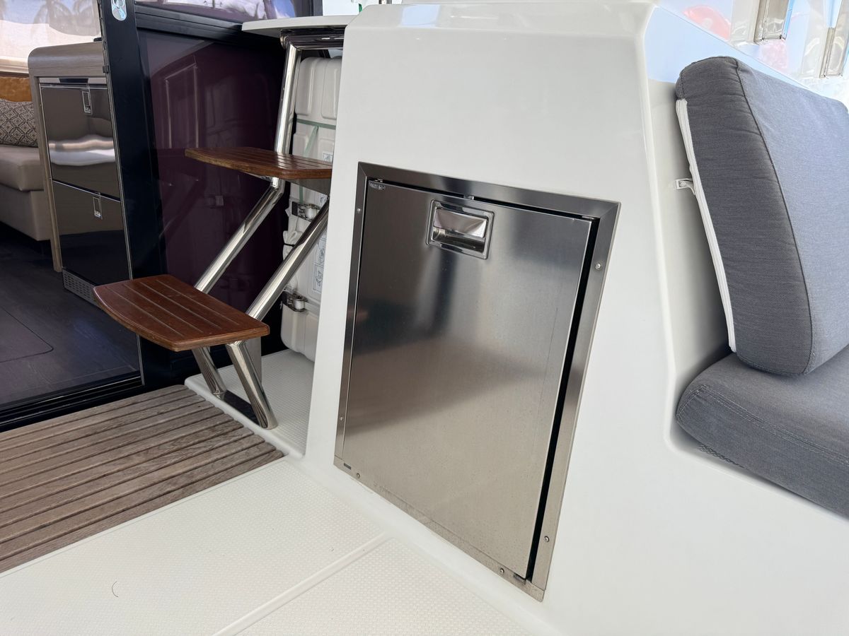 2021 Fountaine Pajot 45 