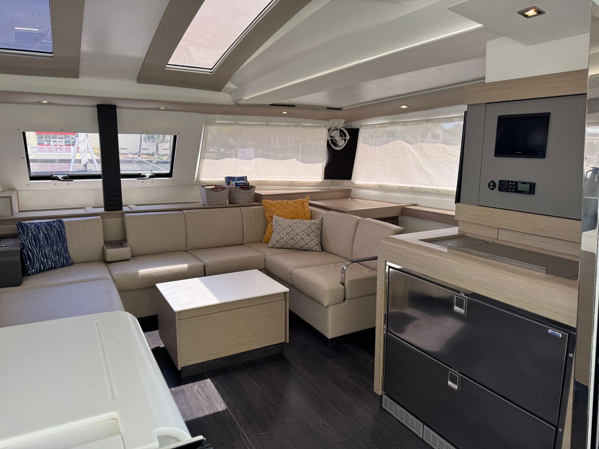 2021 Fountaine Pajot 45 