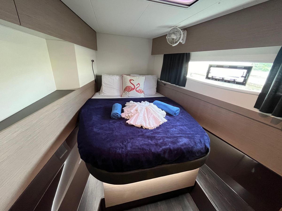 2021 Fountaine Pajot 45 