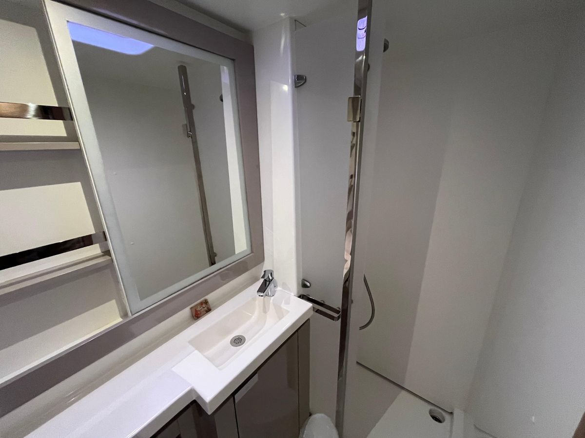 2021 Fountaine Pajot 45 
