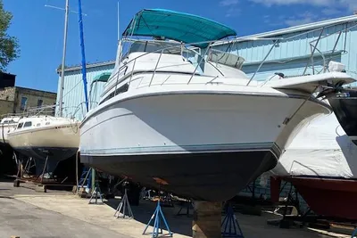 Carver 380 Santego