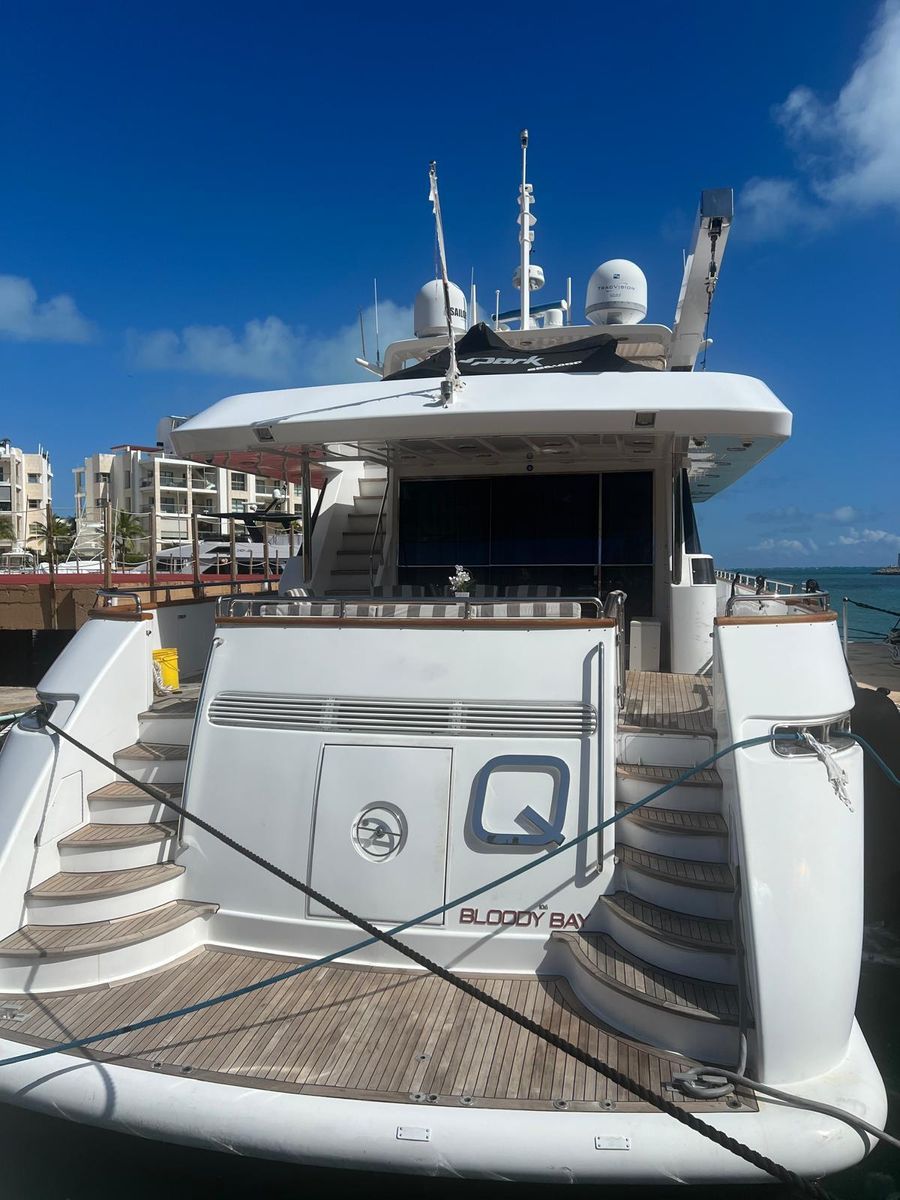 2001 Falcon 106 