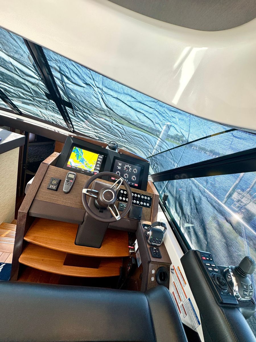2017 Tiara Yachts 53 