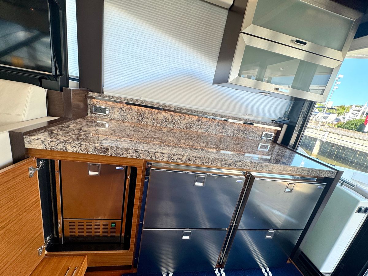 2017 Tiara Yachts 53 