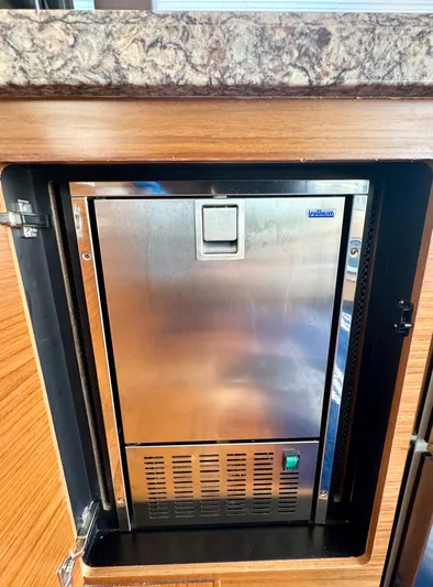 Sneezy Yacht Photos Pics Galley - Isotherm Ice Maker (New Sept. 2025)