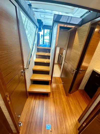 Sneezy Yacht Photos Pics Companionway - Looking Aft