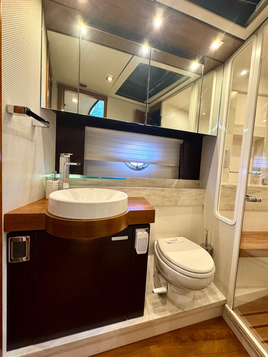 2017 Tiara Yachts 53 