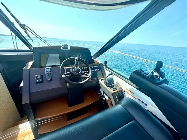 Sneezy Yacht Photos Pics Helm / Navigation Station