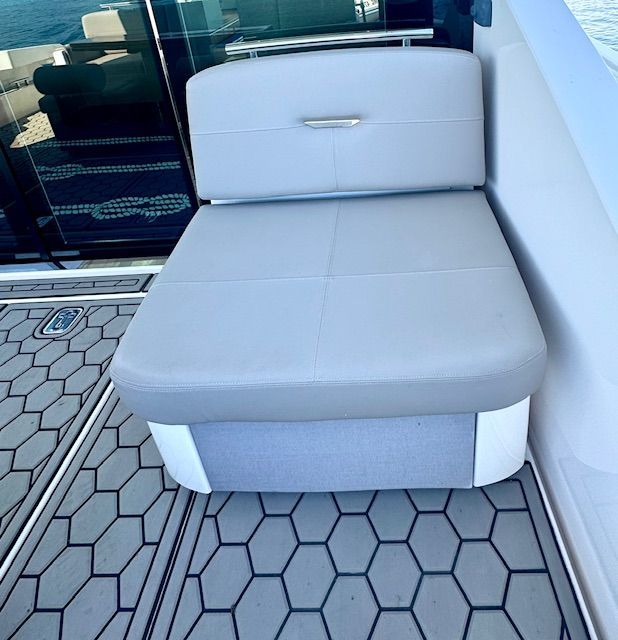 2017 Tiara Yachts 53 