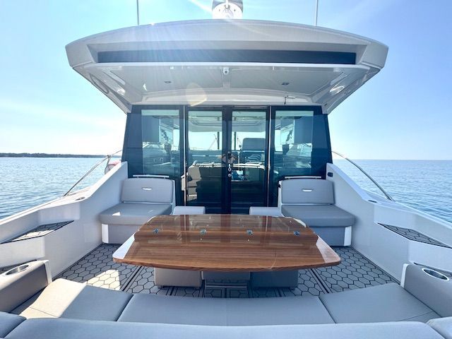 2017 Tiara Yachts 53 